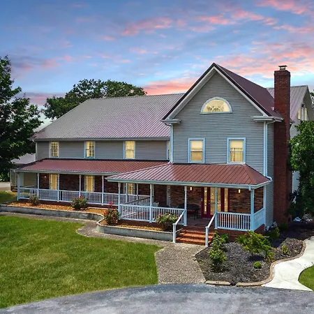 Four Seasons Country Inn